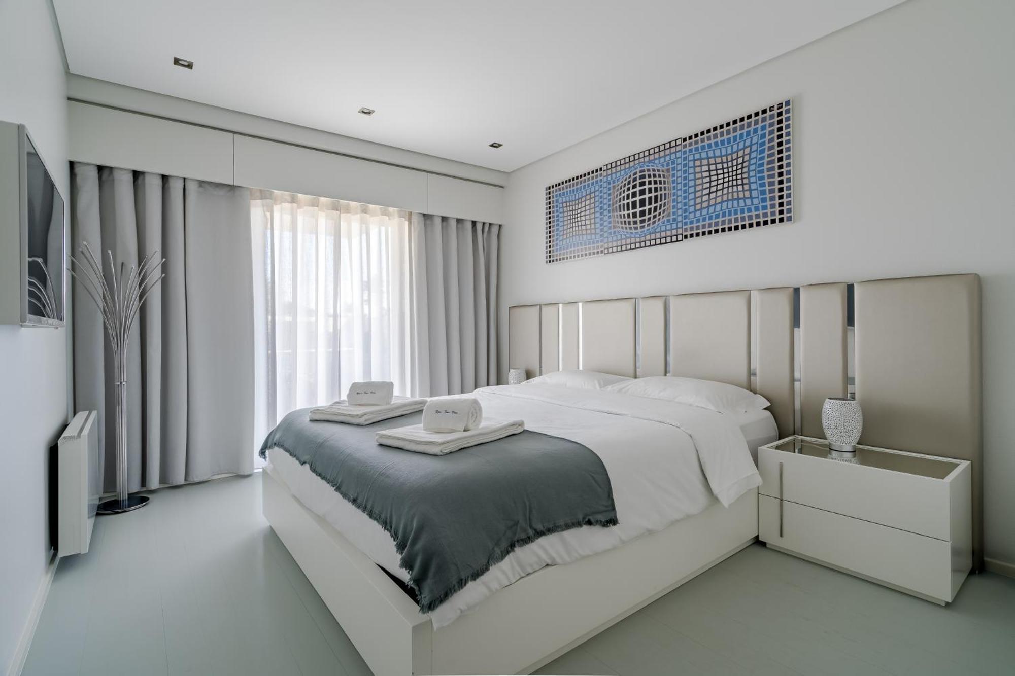 River Town View - Luxury Apartment With Jacuzzi On Terrace Виана-ду-Каштелу Экстерьер фото